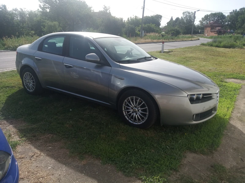 Alfa Romeo 159 1.9 JTDM, снимка 3 - Автомобили и джипове - 48461272