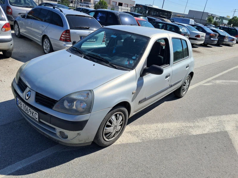 Renault Clio, снимка 4 - Автомобили и джипове - 48556238