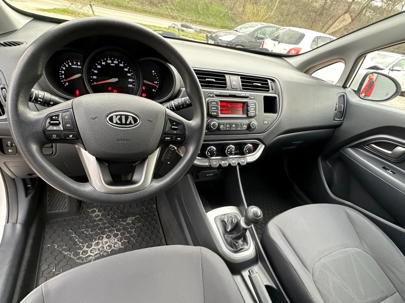 Kia Rio BENZIN* TOP* KLIMATIK, снимка 13 - Автомобили и джипове - 49598012