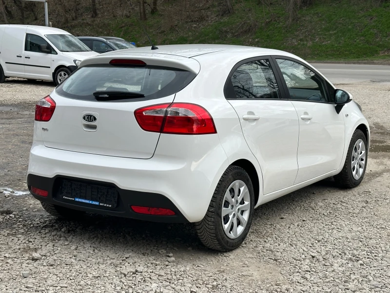 Kia Rio BENZIN* TOP* KLIMATIK, снимка 4 - Автомобили и джипове - 49598012