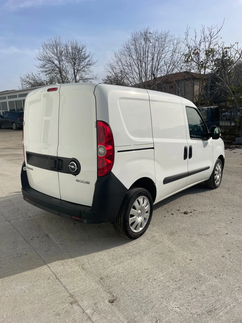 Opel Combo 1.3D-90к.с., снимка 4 - Автомобили и джипове - 52454403