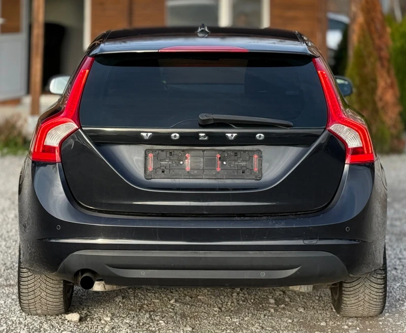 Volvo V60 2.4D5 163к.с * Климатроник* * Италия* , снимка 5 - Автомобили и джипове - 52822470