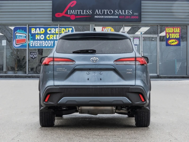 Toyota Corolla Cross * XLE AWD * CARFAX * БЕЗ ПЪРВОНАЧАЛНА ВНОСКА, снимка 6 - Автомобили и джипове - 52959795