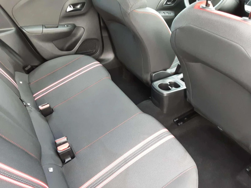 Opel Corsa 1.2 I, снимка 9 - Автомобили и джипове - 53268590