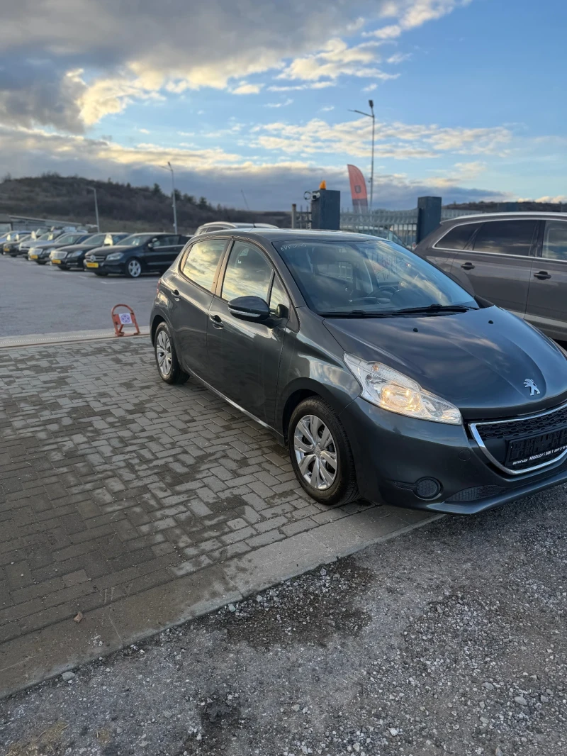 Peugeot 208, снимка 2 - Автомобили и джипове - 53302408