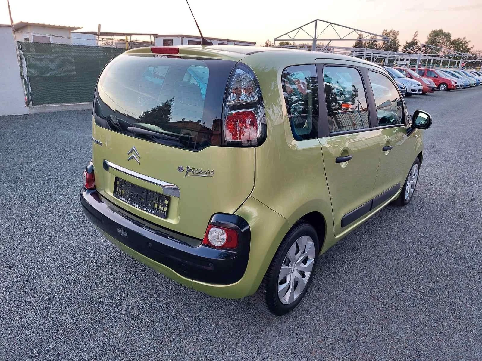 Citroen C3 Picasso 1.4 - изображение 10