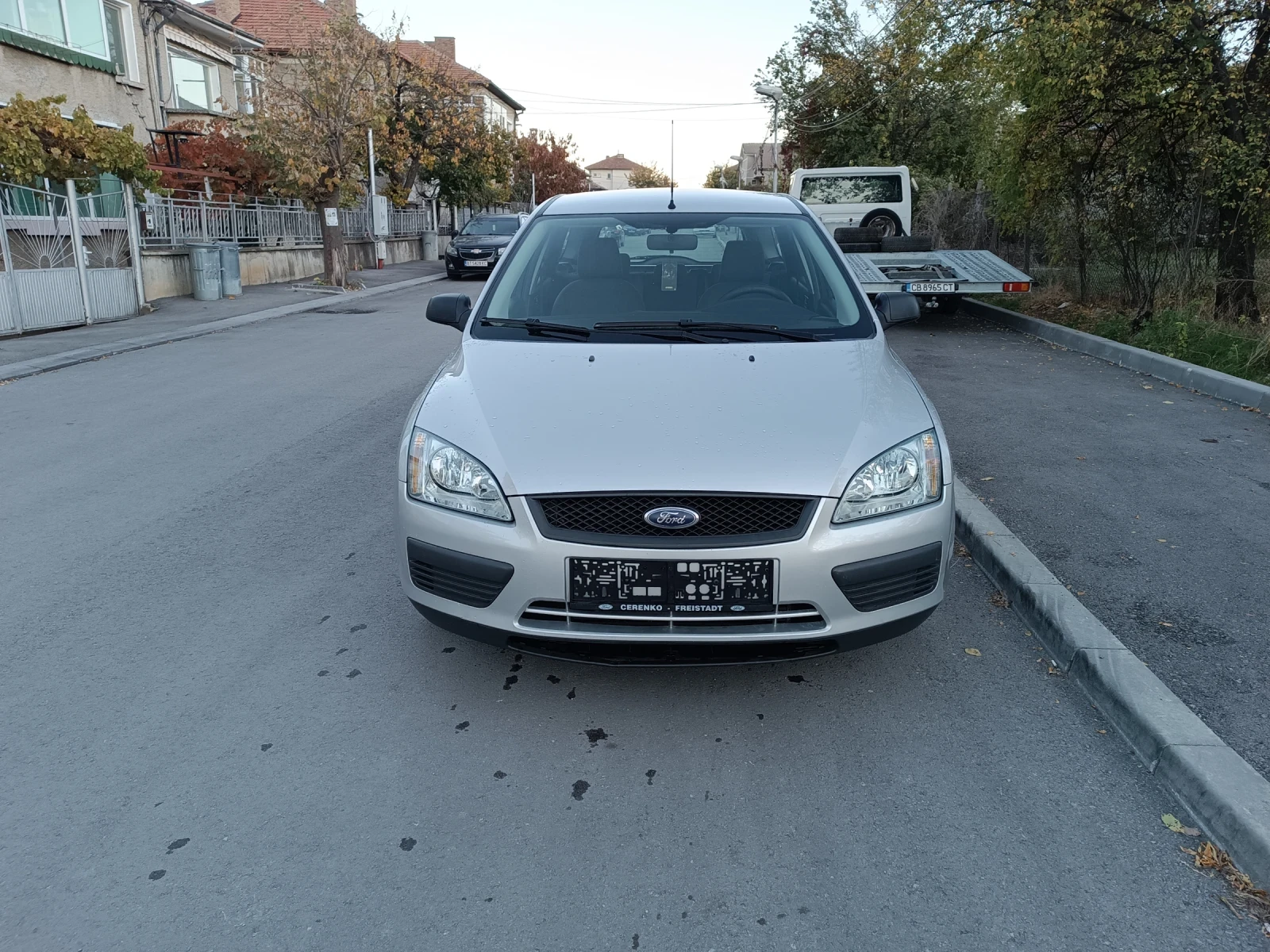 Ford Focus 1.6HDI90к.с.КЛИМА - изображение 2