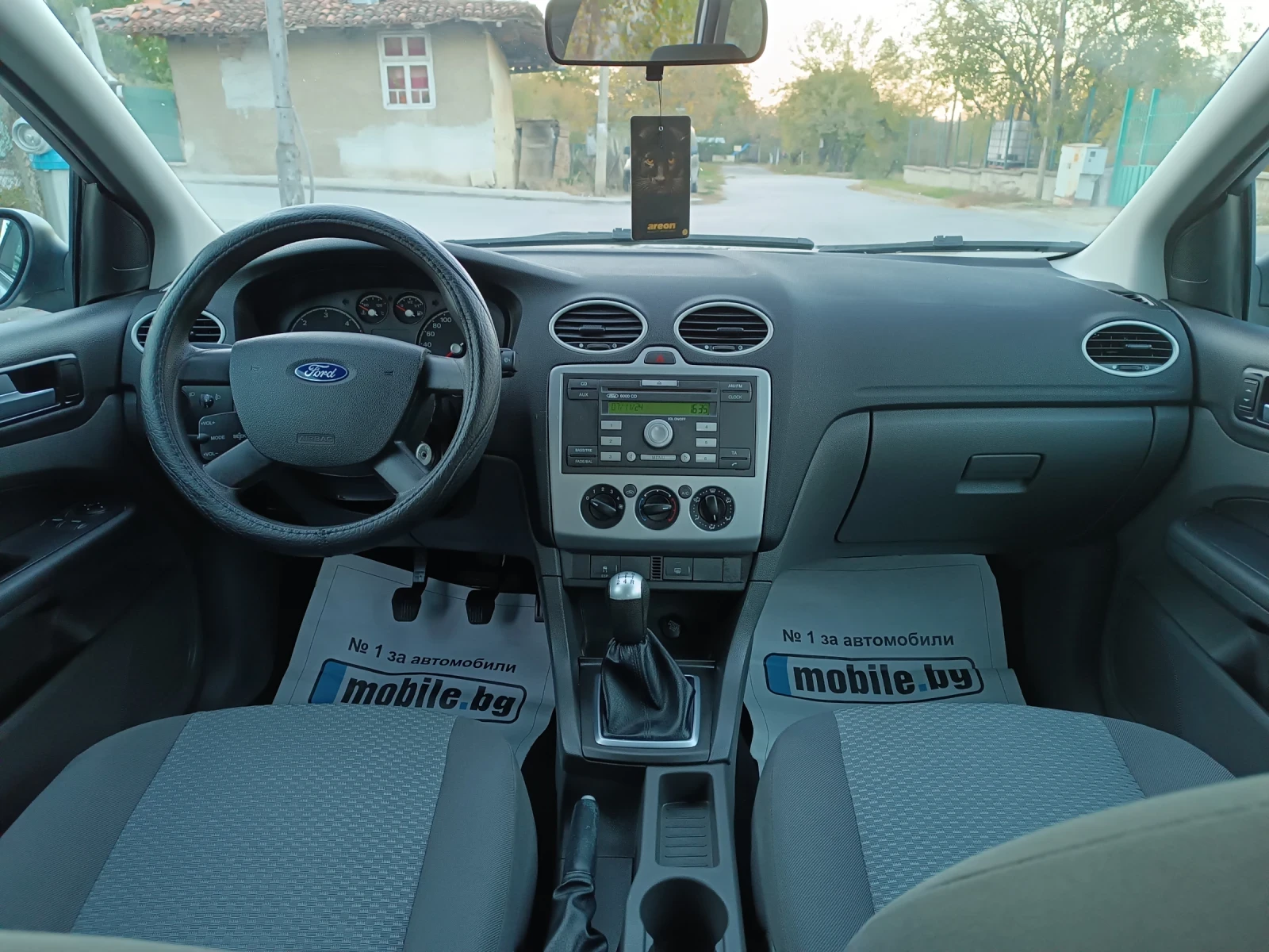 Ford Focus 1.6HDI90к.с.КЛИМА - изображение 9