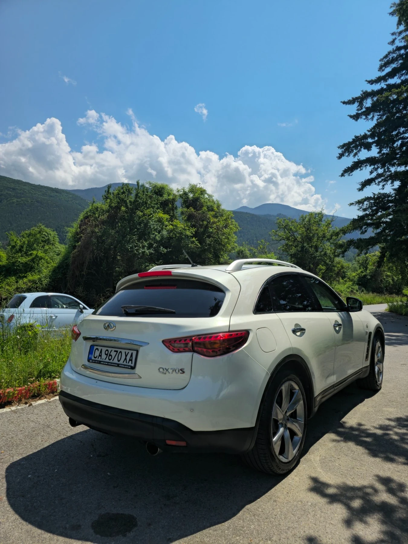 Infiniti QX70 S премиум оборудване  - изображение 8