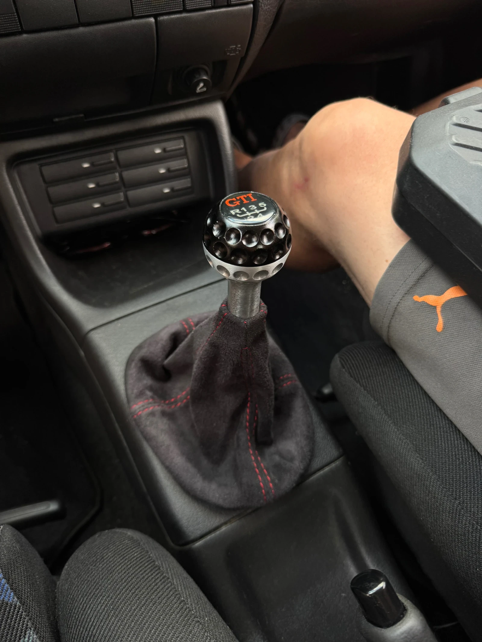 VW Golf GT - изображение 7