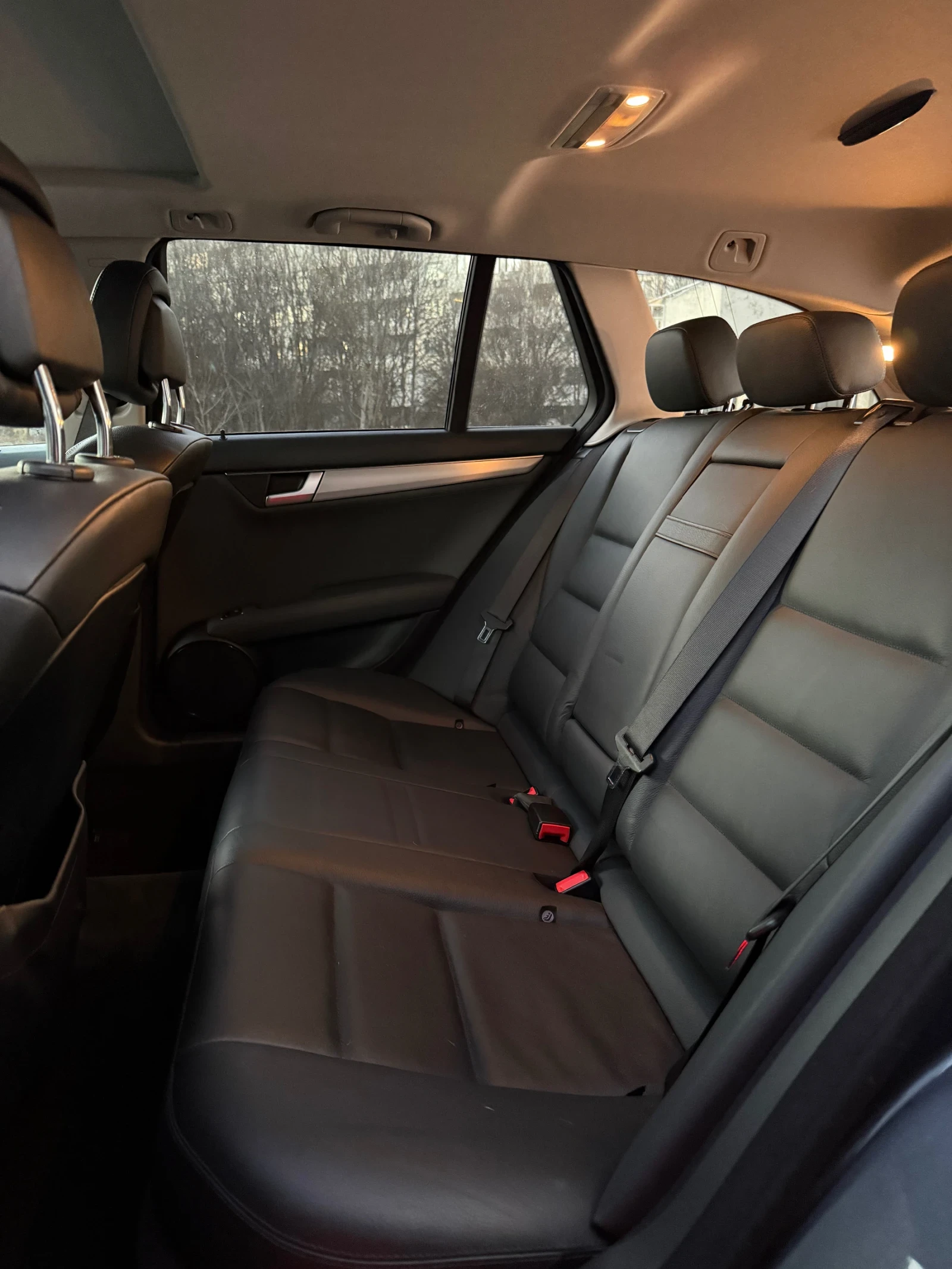 Mercedes-Benz C 300 CDI Avantgarde/7G/Harman/4MATIC | Mobile.bg � ����������� 12