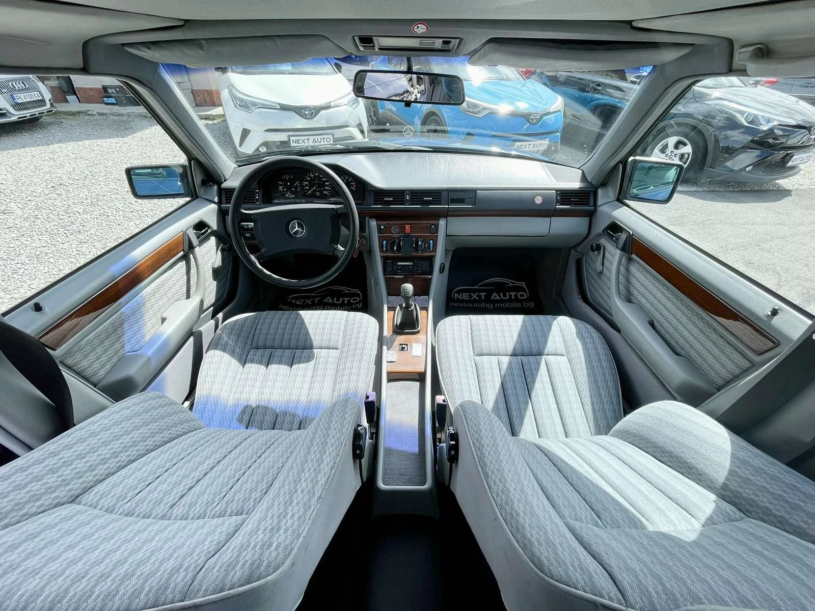 Mercedes-Benz 124  2.3i 132HP - изображение 9