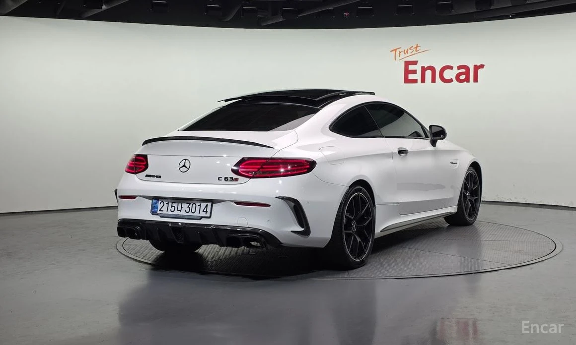 Mercedes-Benz C 63 AMG COUPE* BURMESTER* CARBON* ХЕДЪП* , снимка 2 - Автомобили и джипове - 54122090