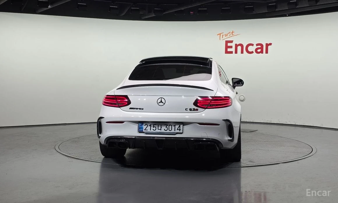 Mercedes-Benz C 63 AMG COUPE* BURMESTER* CARBON* ХЕДЪП* , снимка 4 - Автомобили и джипове - 54122090