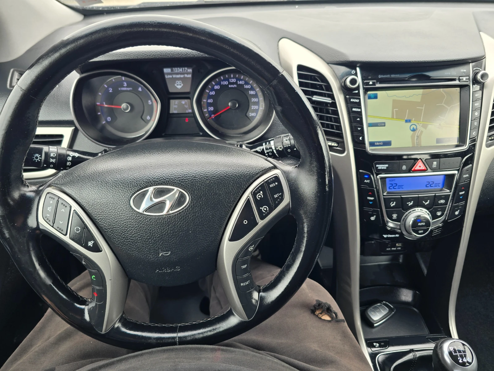 Hyundai I30 1.6-CRDI-FACE-LED-NAVI-EURO6W | Mobile.bg � ����������� 13