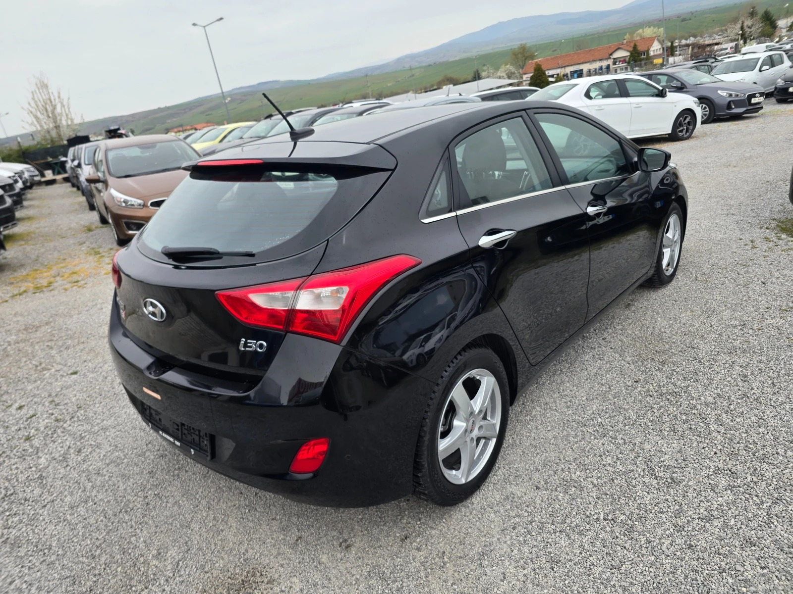 Hyundai I30 1.6-CRDI-FACE-LED-NAVI-EURO6W | Mobile.bg � ����������� 5