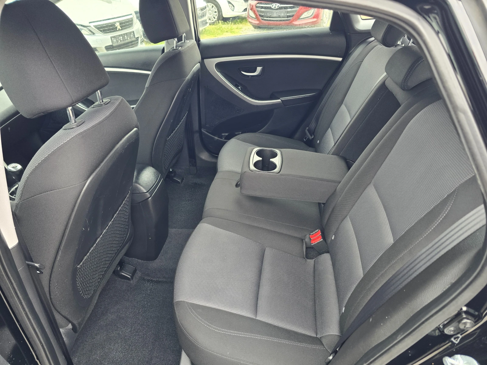 Hyundai I30 1.6-CRDI-FACE-LED-NAVI-EURO6W | Mobile.bg � ����������� 10