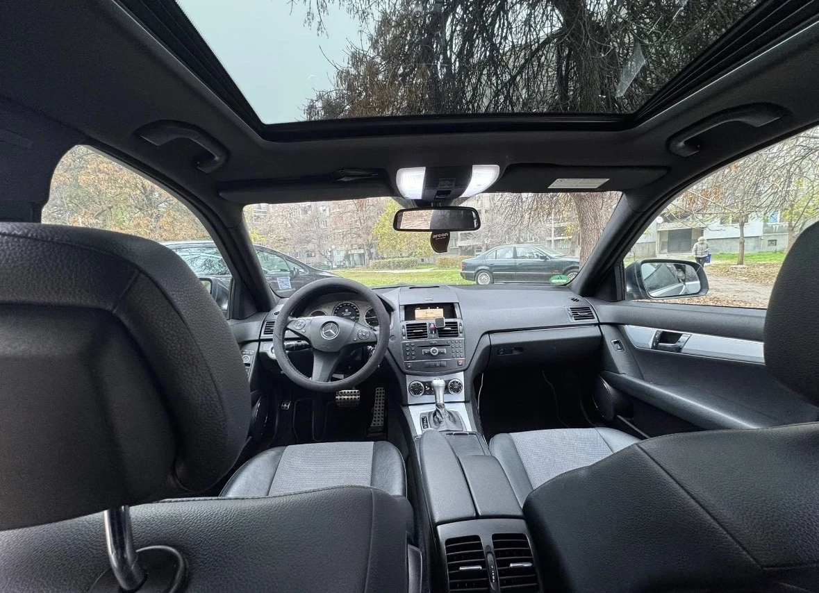 Mercedes-Benz C 220, снимка 6 - Автомобили и джипове - 54544272