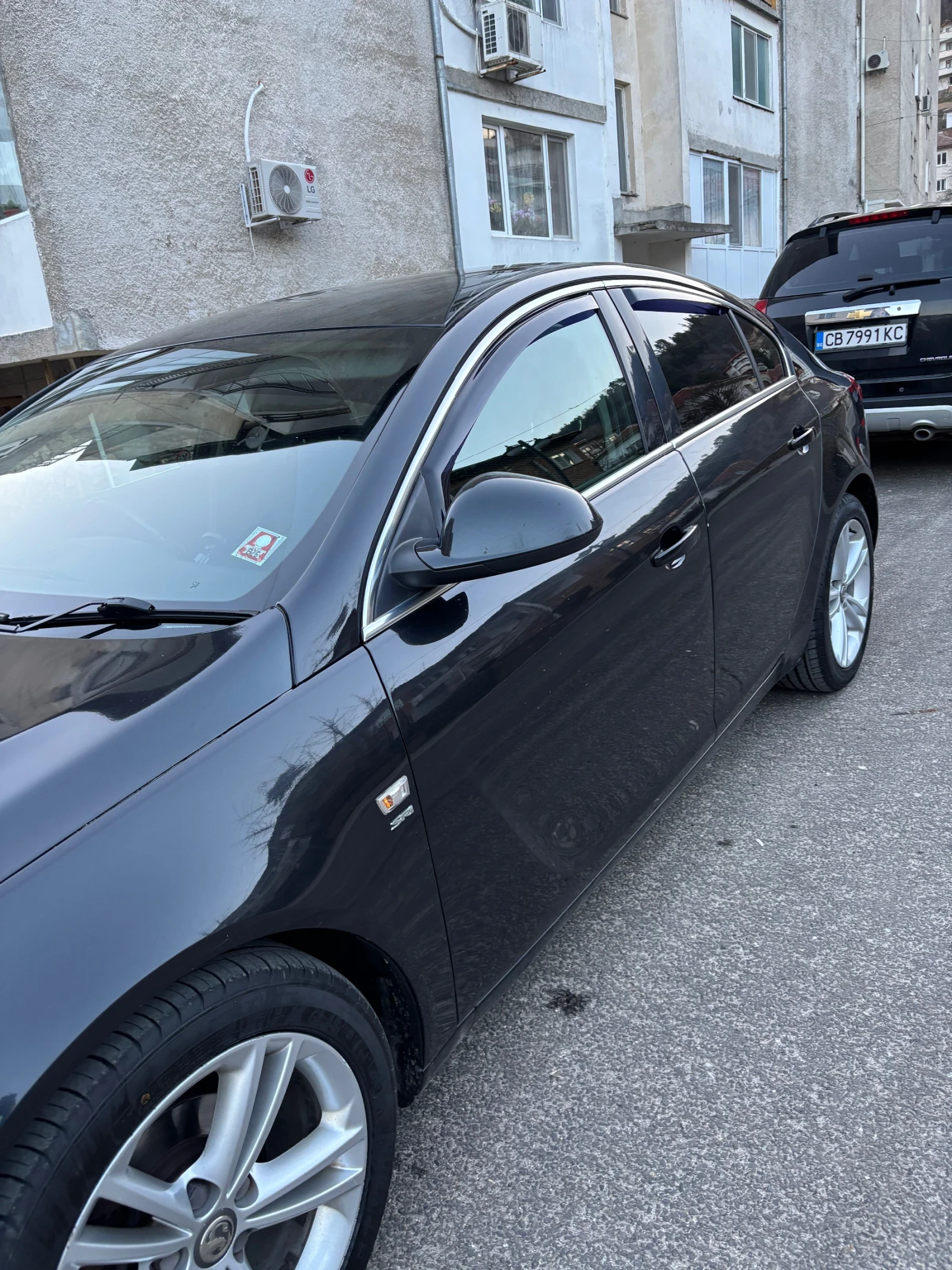 Opel Insignia SRI, снимка 3 - Автомобили и джипове - 54575252
