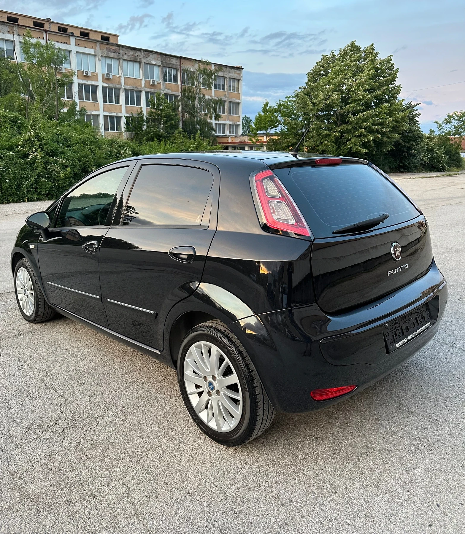 Fiat Punto 1.2i / EVO, снимка 3 - Автомобили и джипове - 54896207