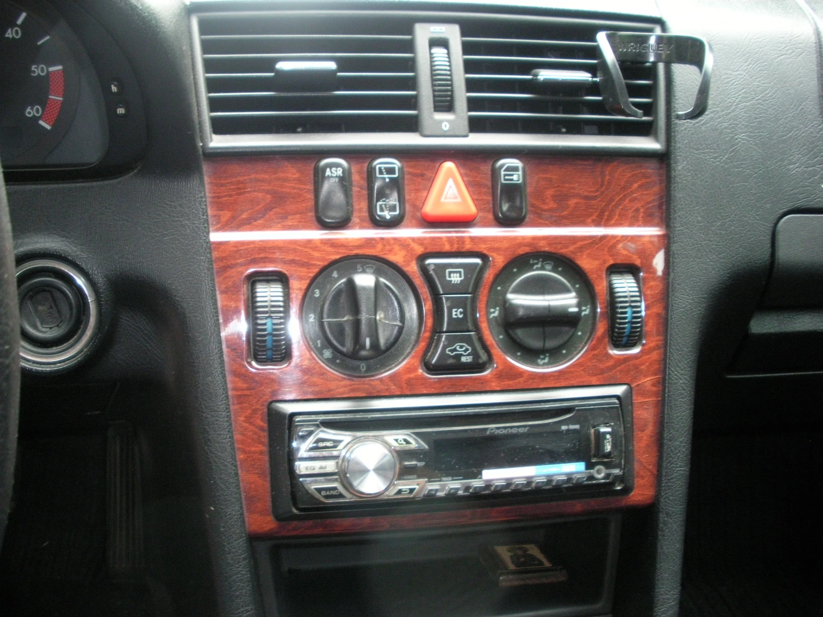 Mercedes-Benz C 250, снимка 7 - Автомобили и джипове - 55121031