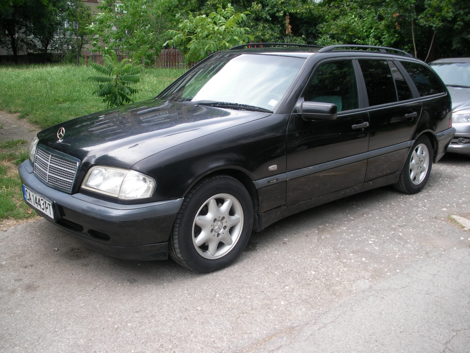 Mercedes-Benz C 250, снимка 2 - Автомобили и джипове - 55121031
