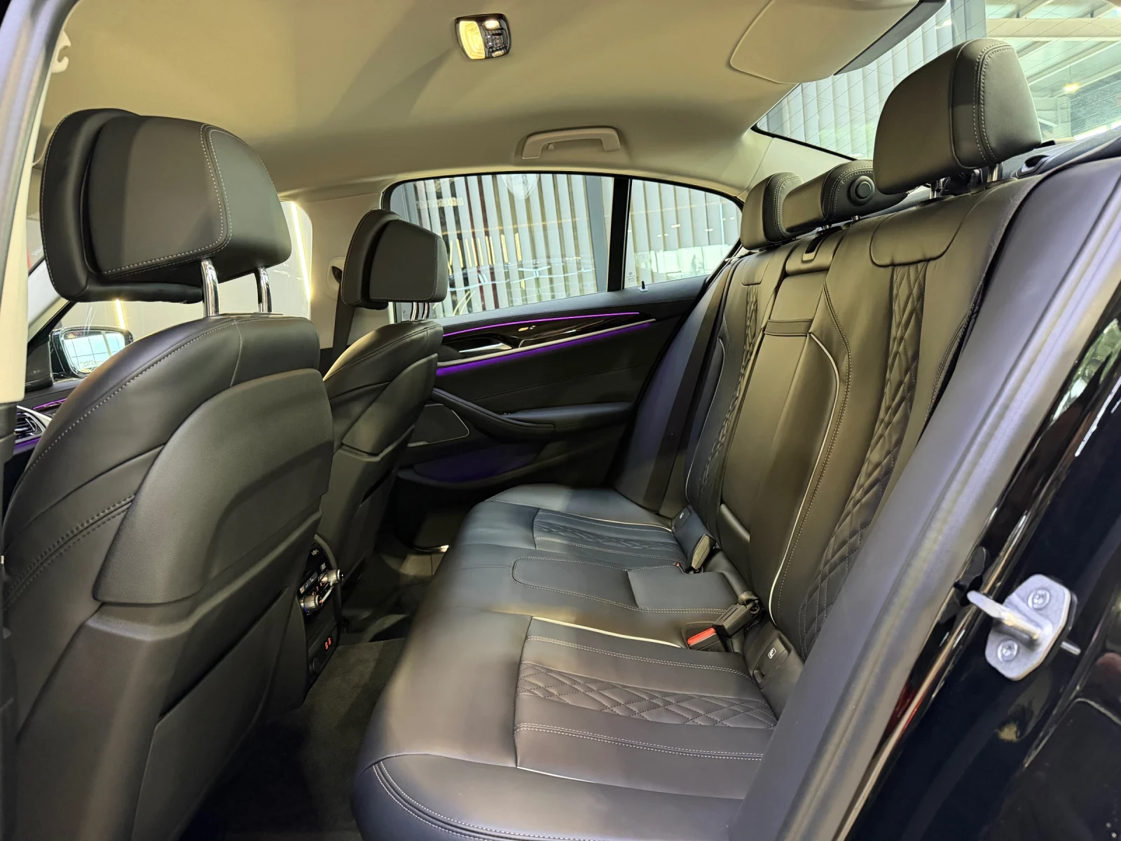 BMW 530 d xDrive LUXURY LINE* ������* HARMAN/KARDON* ����� | Mobile.bg � ����������� 5