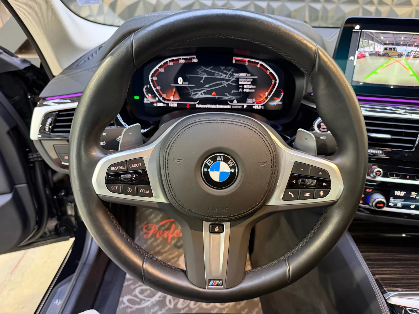 BMW 530 d xDrive LUXURY LINE* ������* HARMAN/KARDON* ����� | Mobile.bg � ����������� 12