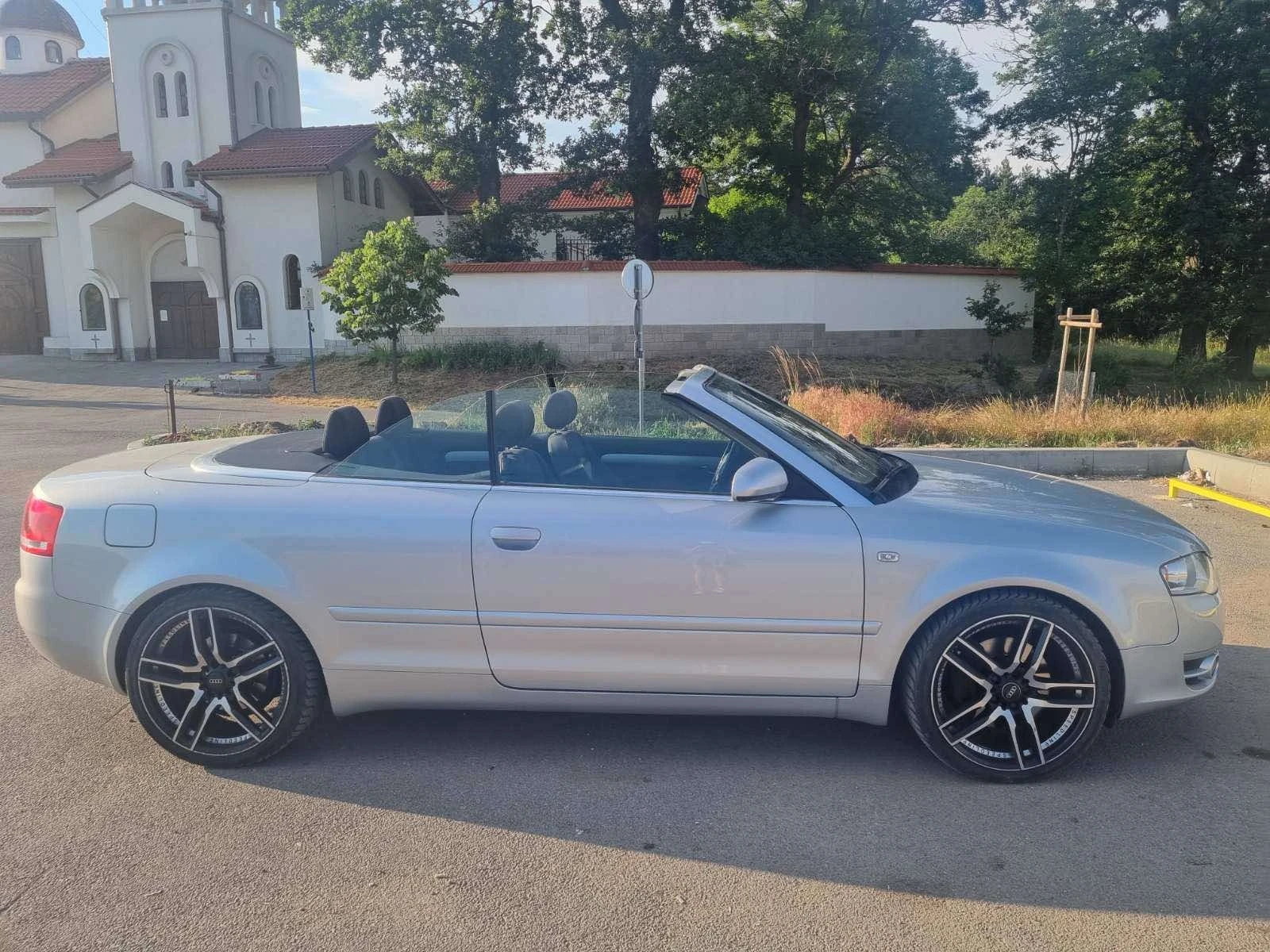 Audi A4 Cabrio 2.0TFSI, снимка 5 - Автомобили и джипове - 55567051