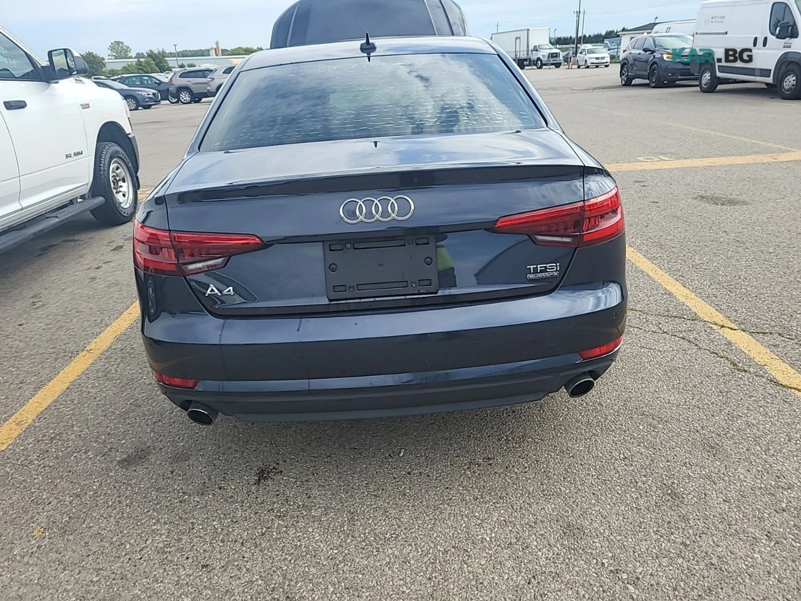 Audi A4 Дигитален Километраж * АвтоКредит * (ЦЕНА ДО БГ), снимка 3 - Автомобили и джипове - 56158615