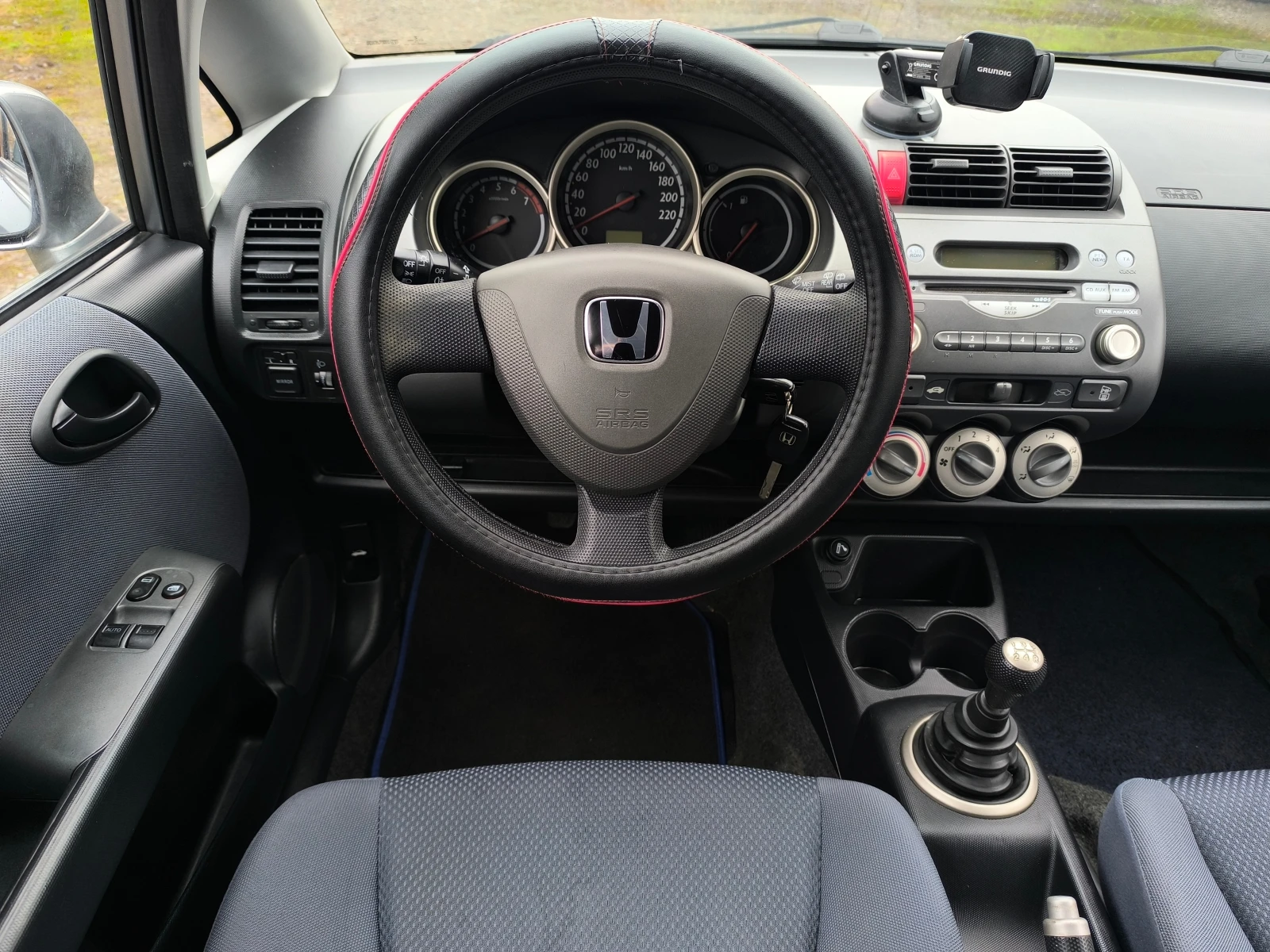 Honda Jazz FACE LIFT-1.4i-83��(4-���������, ������)-��������- | Mobile.bg � ����������� 11