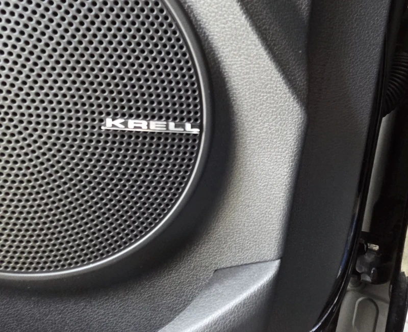 Hyundai Kona 64KWh/10.2020/Blue Link/SOH100%, снимка 15 - Автомобили и джипове - 52748606