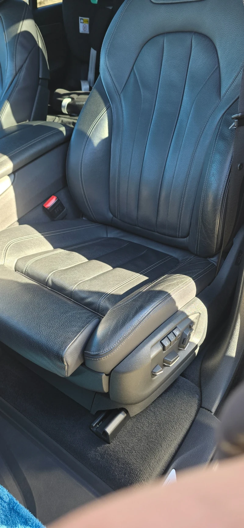 BMW X5 BMW X5 4.0д M-paket-keylessGo-вакуум-360* Head up, снимка 7 - Автомобили и джипове - 53108776