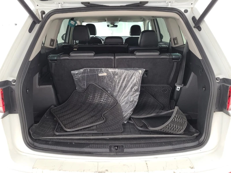 VW Atlas * COMFORTLINE * CARFAX * БЕЗ ПЪРВОНАЧАЛНА ВНОСКА, снимка 16 - Автомобили и джипове - 53233908