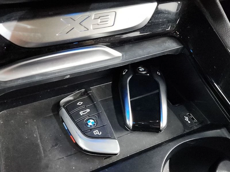 BMW X3 xDrive 20d M Sport| 190�.�. | Mobile.bg � ����������� 16