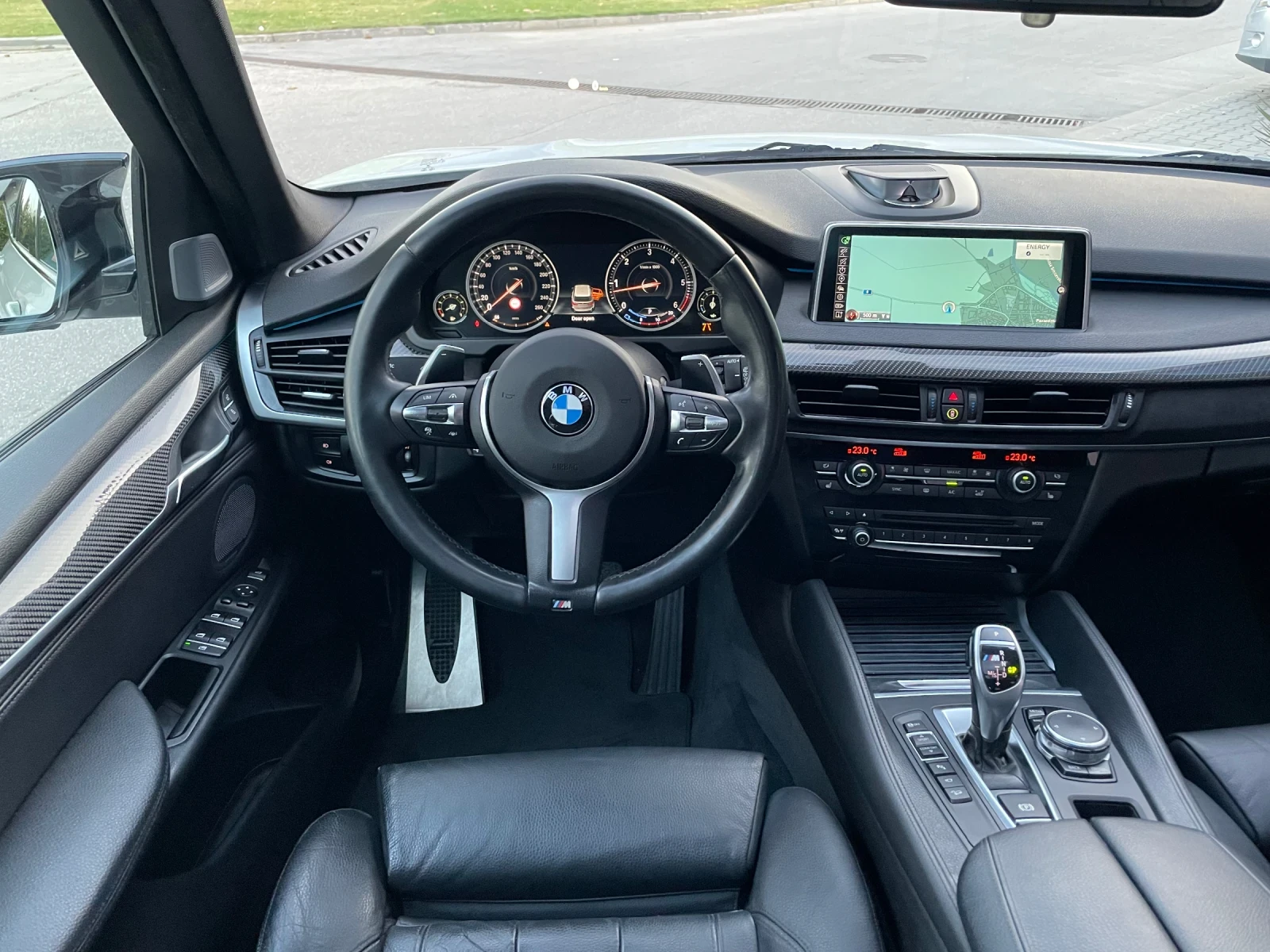 BMW X5 4.0XD-M PACK-SPORT-PANORAMA-360 Cam-Head Up-Вакуум | Mobile.bg — изображение 16