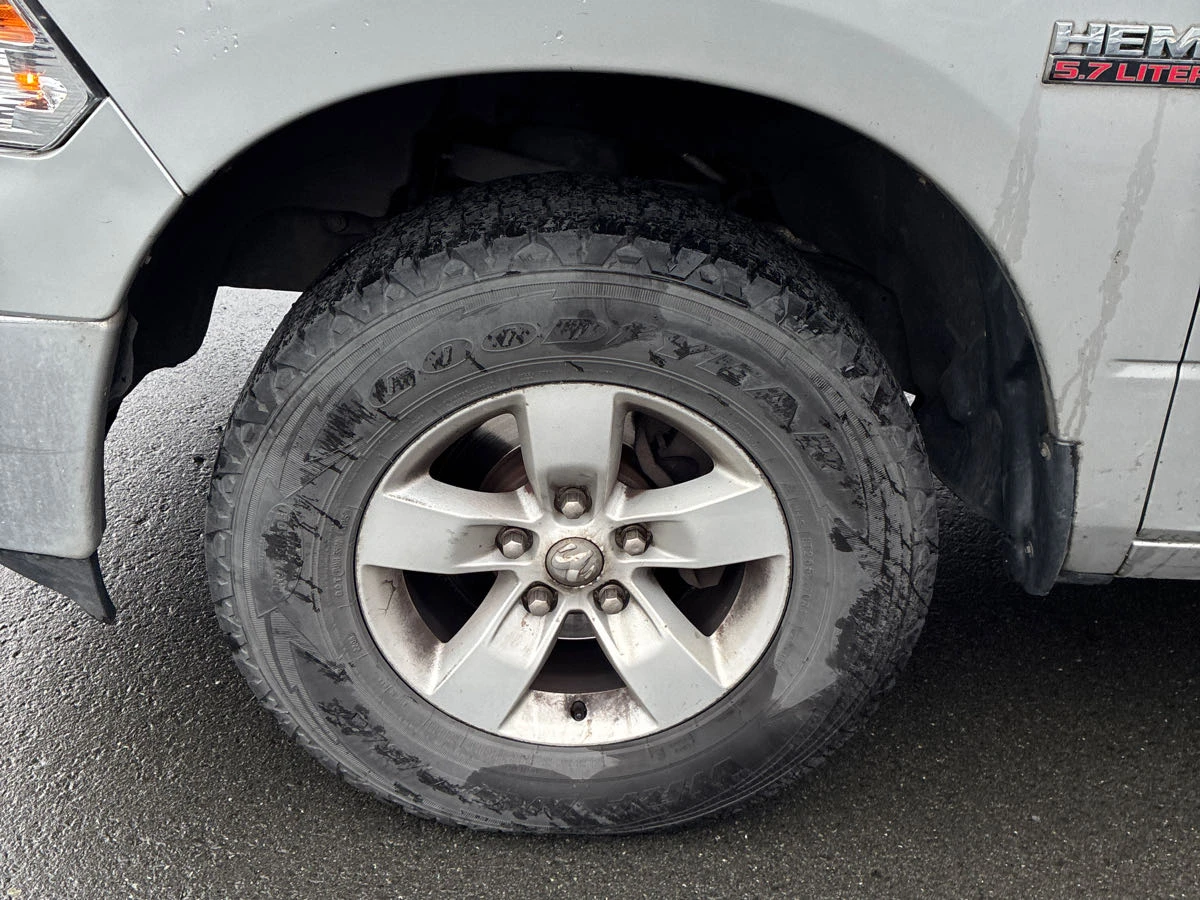 Dodge RAM 1500 SLT CARFAX    | Mobile.bg   12