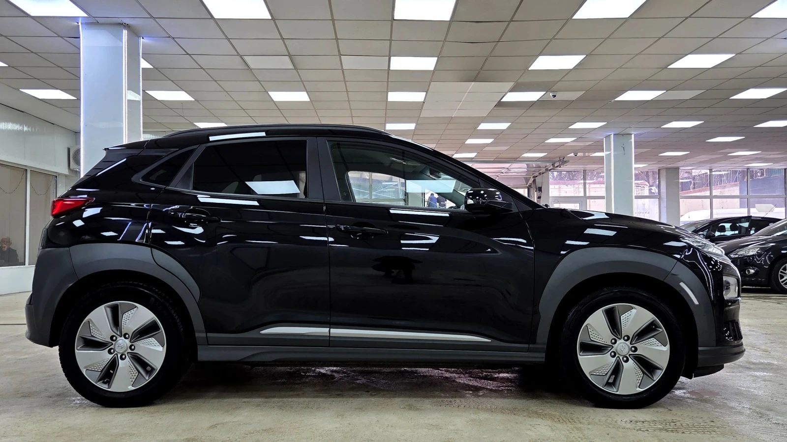 Hyundai Kona 64KWh/10.2020/Blue Link/SOH100% | Mobile.bg   2