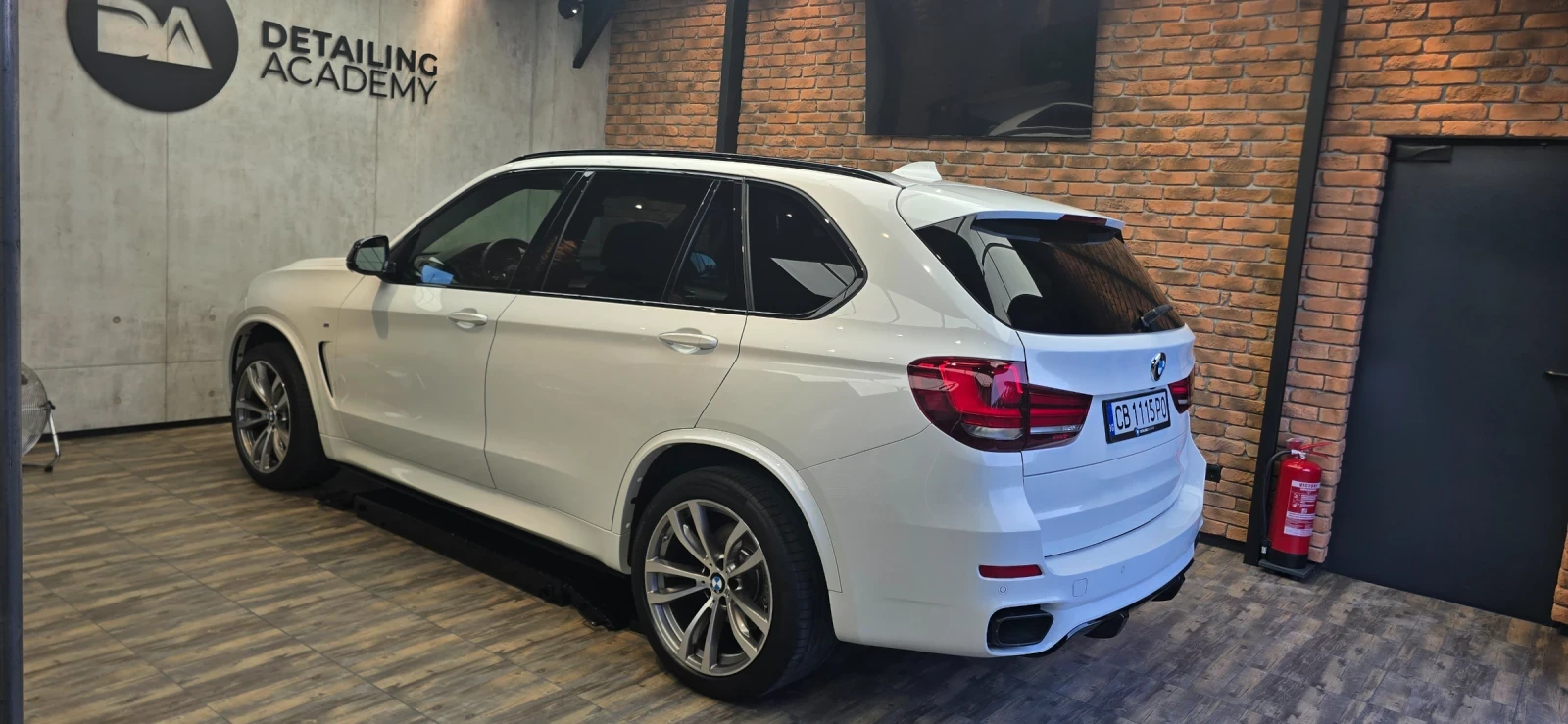 BMW X5 BMW X5 4.0д M-paket-keylessGo-вакуум-360* Head up, снимка 17 - Автомобили и джипове - 54937107