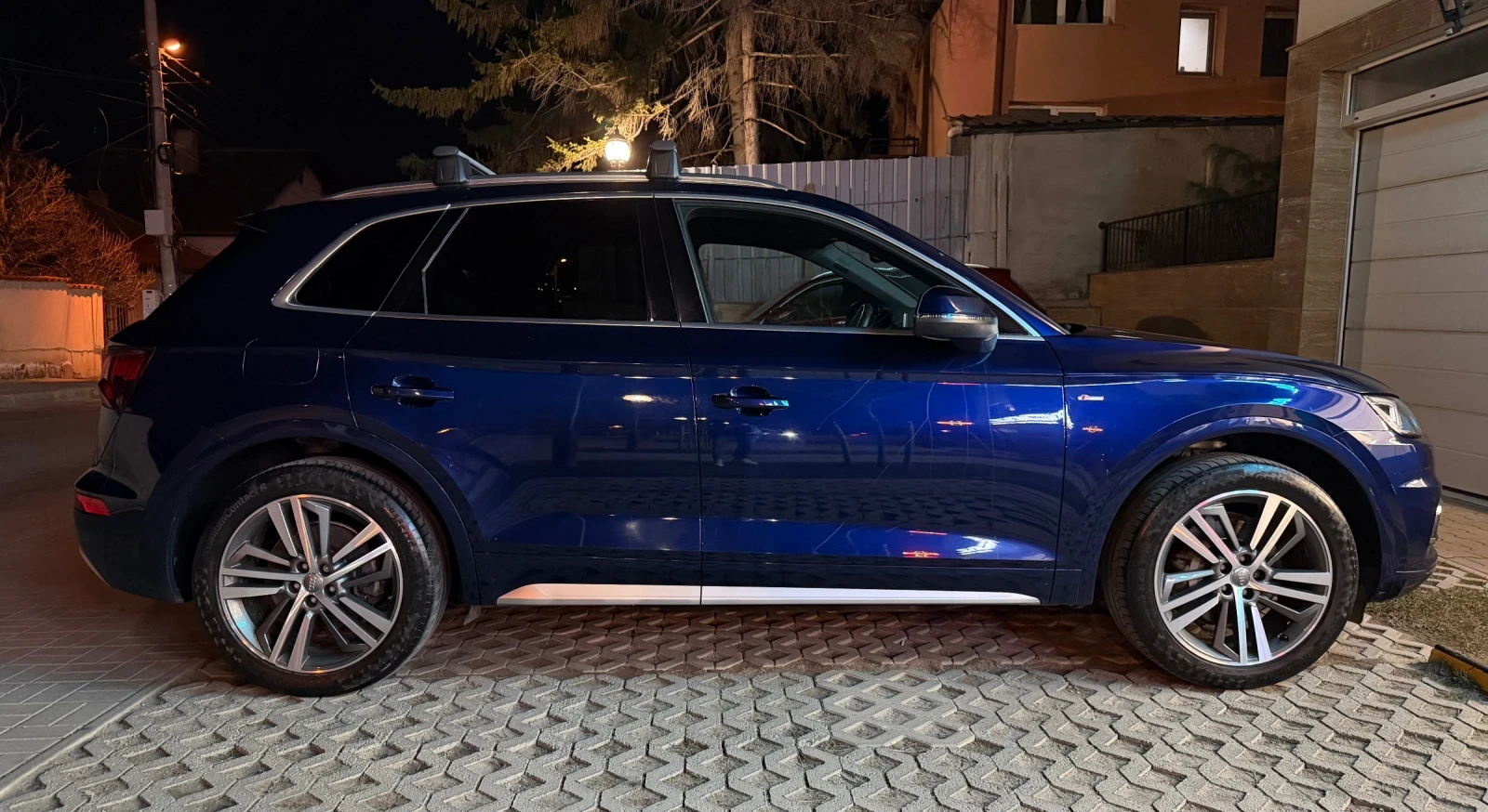 Audi Q5, снимка 16 - Автомобили и джипове - 53867356