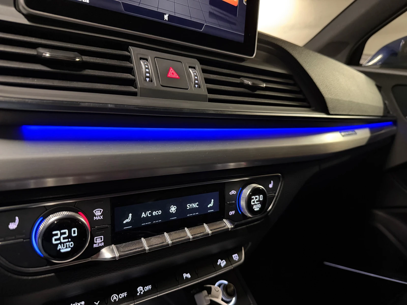 Audi Q5, снимка 8 - Автомобили и джипове - 53867356