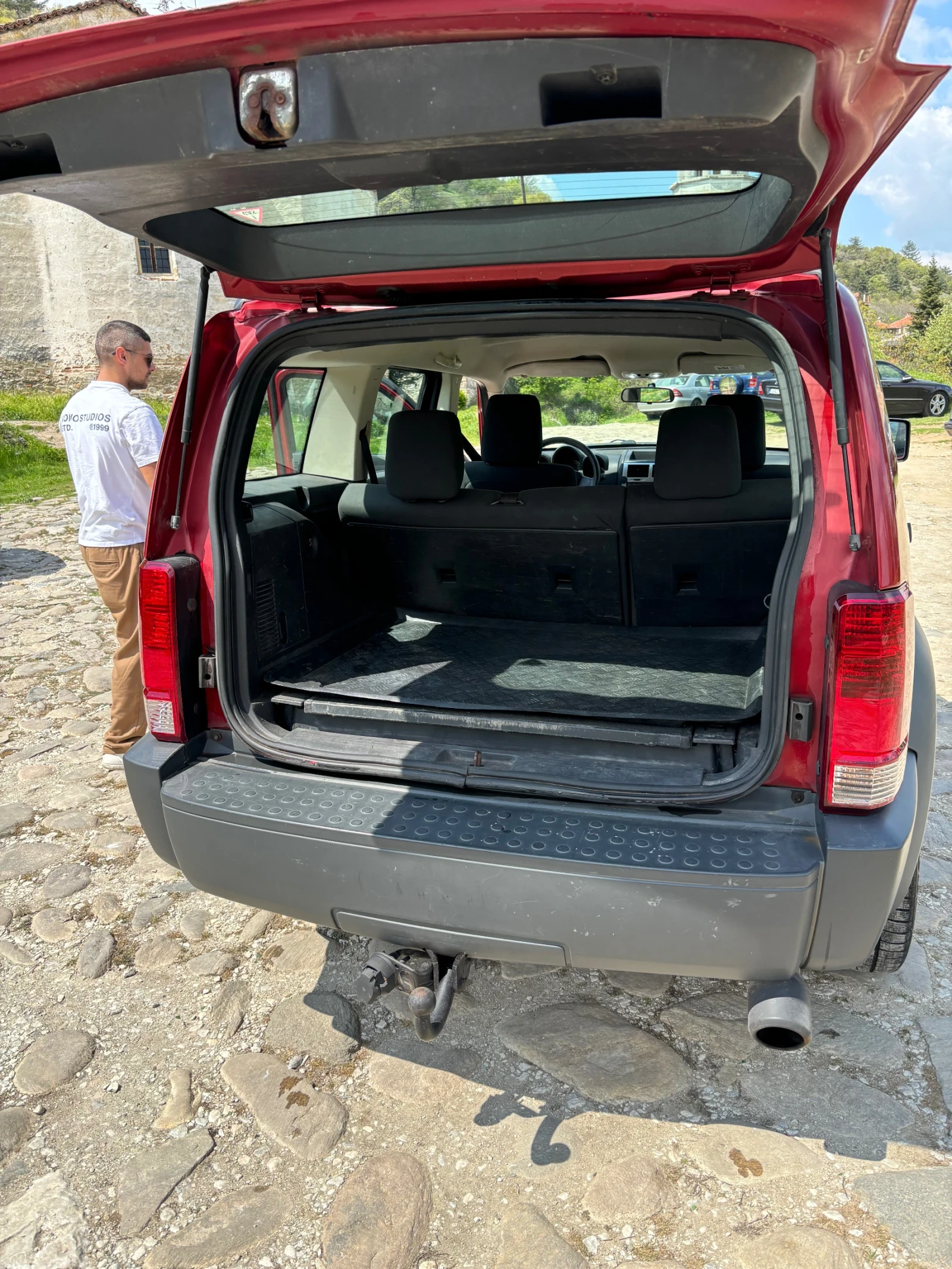 Dodge Nitro, снимка 7 - Автомобили и джипове - 54242032