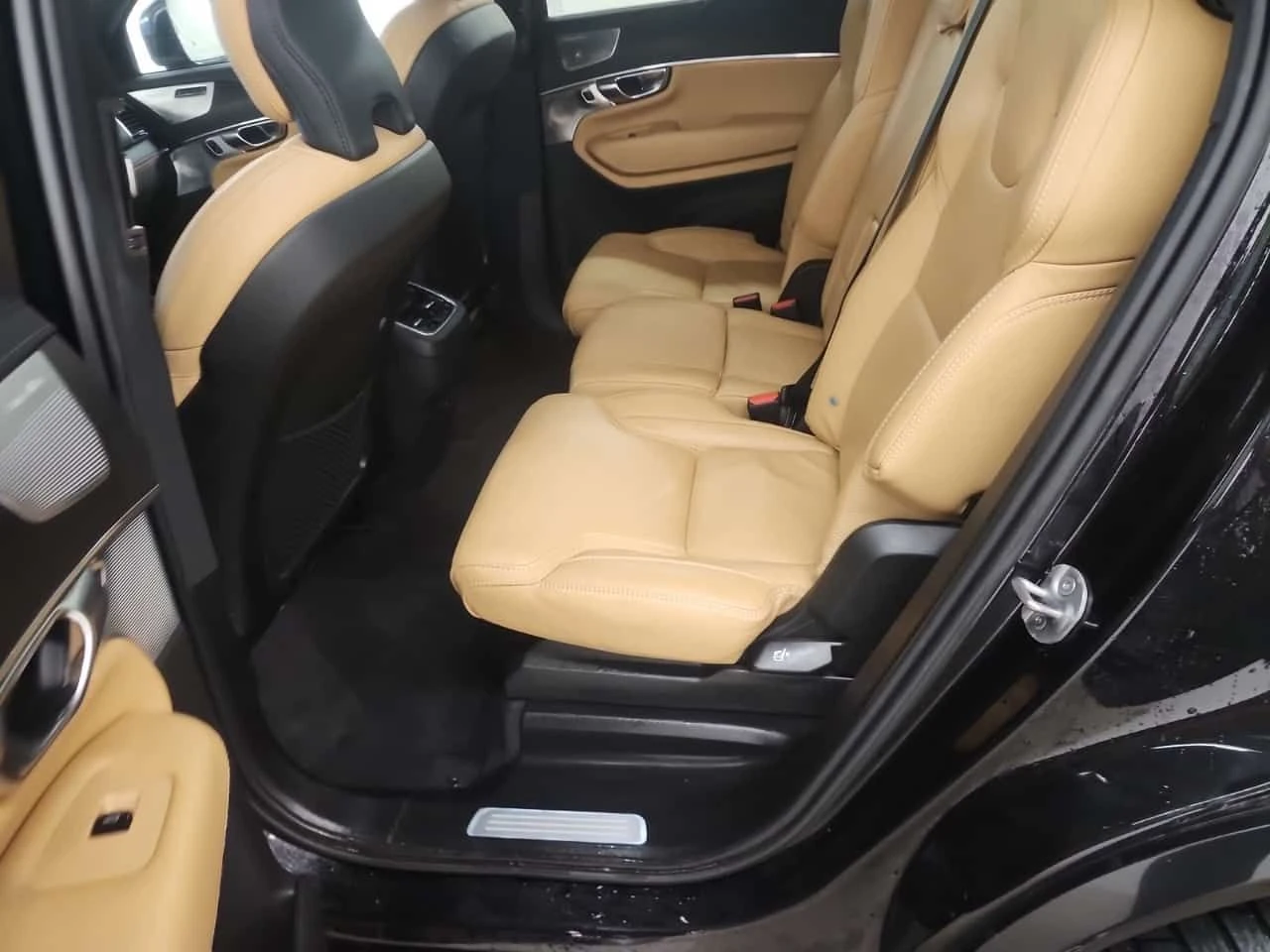 Volvo Xc90 * ULTIMATE BRIGHT THEME * CARFAX * ���� �� �� | Mobile.bg � ����������� 11