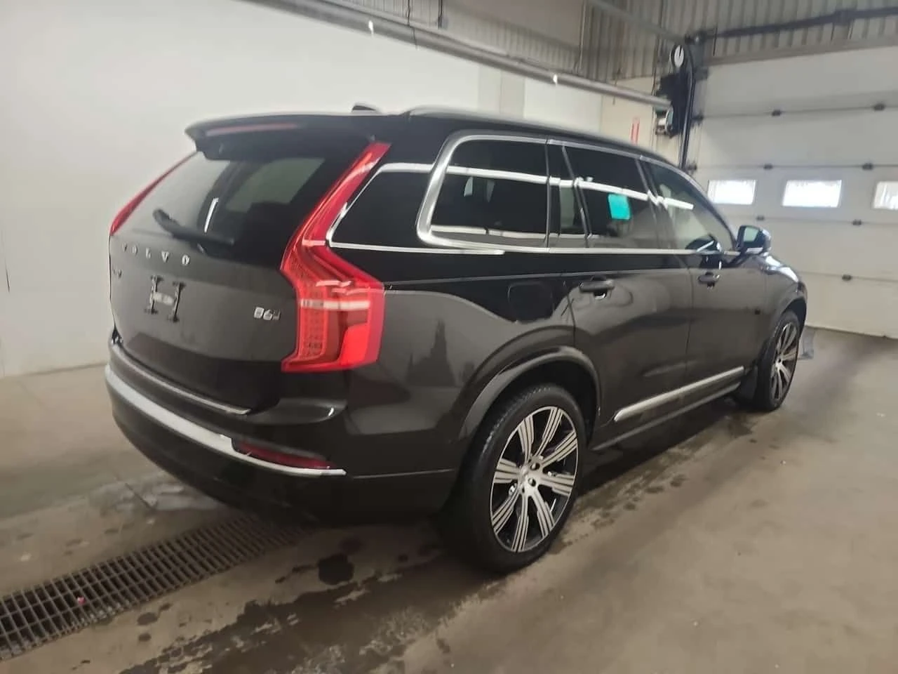 Volvo Xc90 * ULTIMATE BRIGHT THEME * CARFAX * ���� �� �� | Mobile.bg � ����������� 3