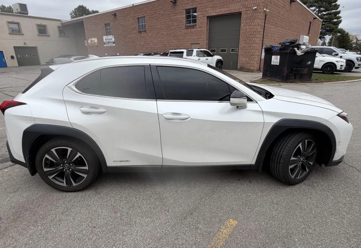 Lexus UX 250h HYBRID * CARFAX * �������� ������� * ���� �� �� *  | Mobile.bg � ����������� 4