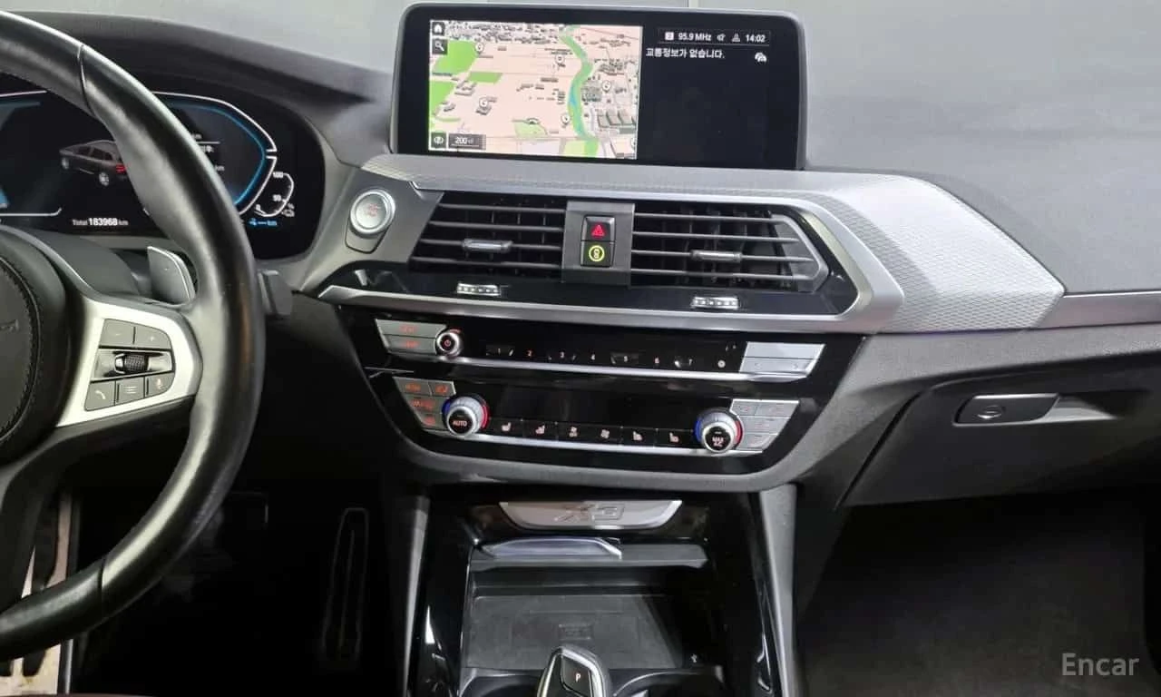 BMW X3 * xDrive 30e M sports Online Exclusive Edition * Ц, снимка 14 - Автомобили и джипове - 55629692