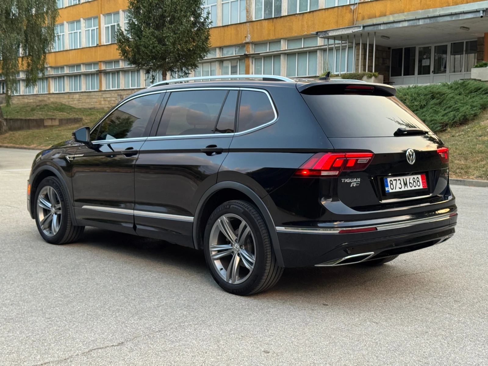 VW Tiguan All Space R-line 4 -motion , снимка 6 - Автомобили и джипове - 55781175
