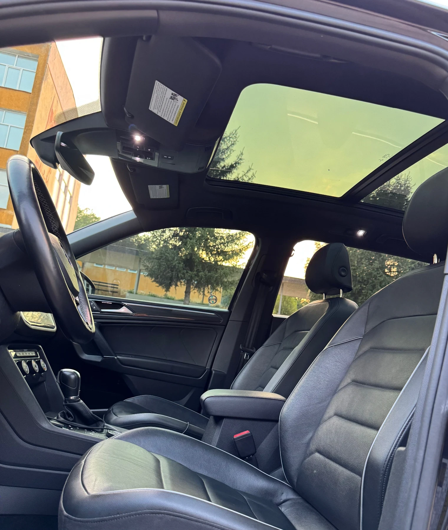 VW Tiguan All Space R-line 4 -motion , снимка 12 - Автомобили и джипове - 55781175