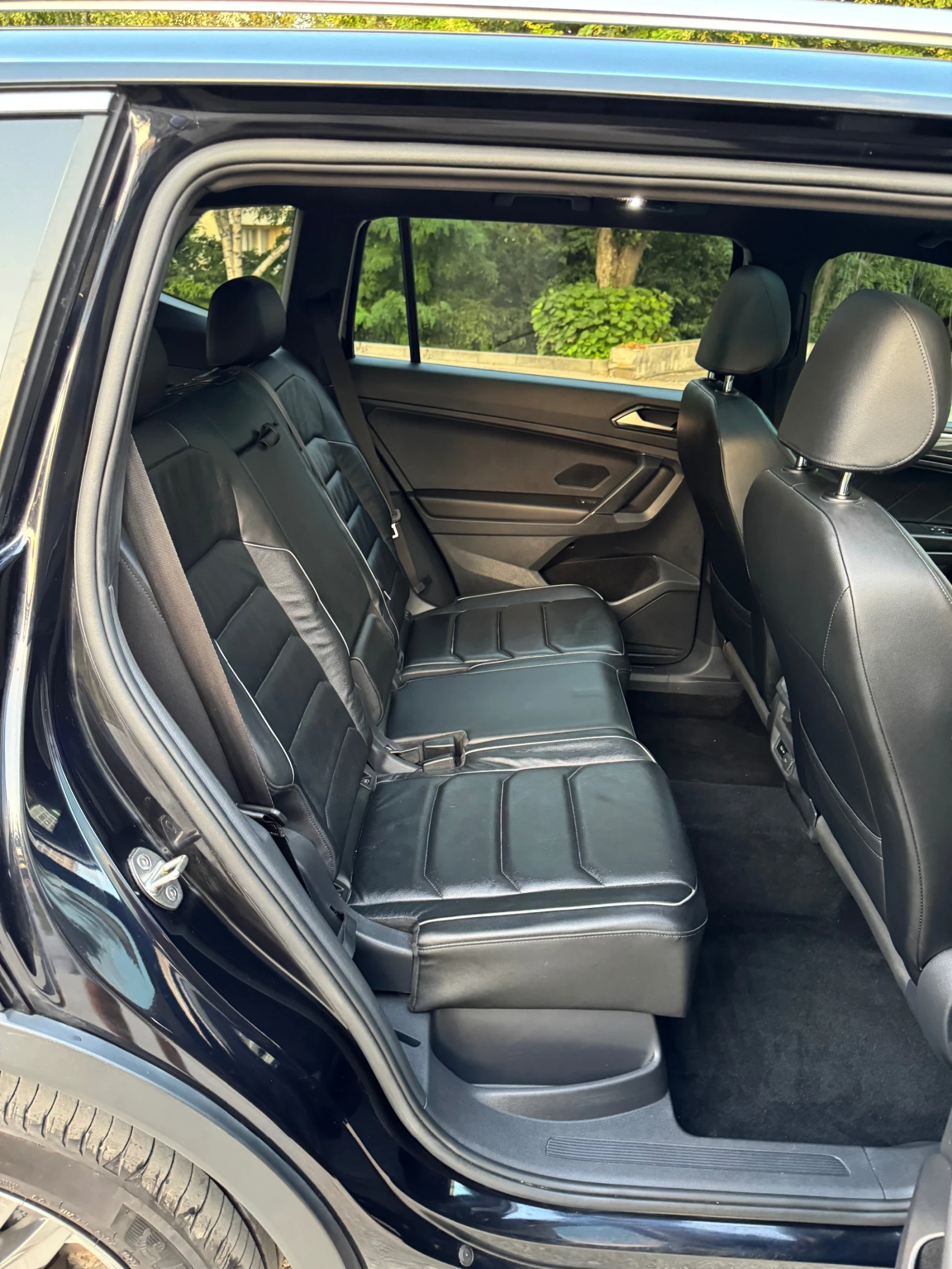 VW Tiguan All Space R-line 4 -motion , снимка 13 - Автомобили и джипове - 55781175