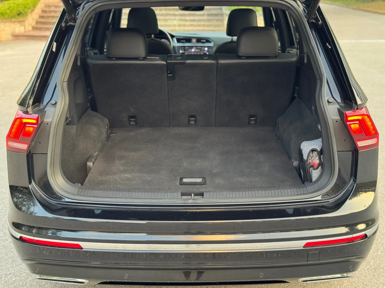VW Tiguan All Space R-line 4 -motion , снимка 10 - Автомобили и джипове - 55781175